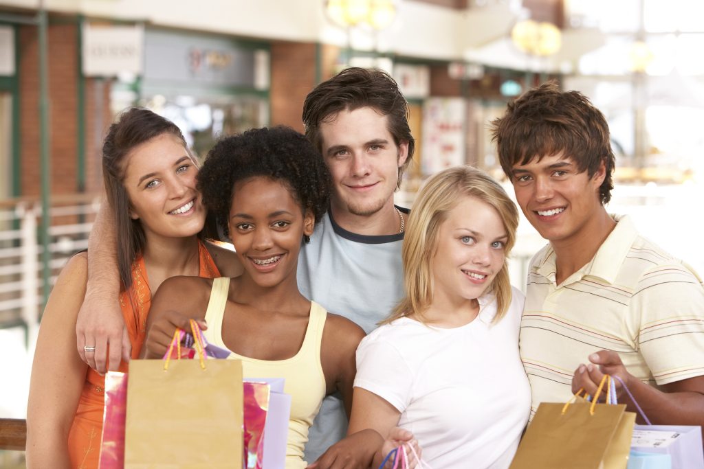 Unlocking the Teen Fashion Code: Discover the Latest Accessories Shaping the Scene
